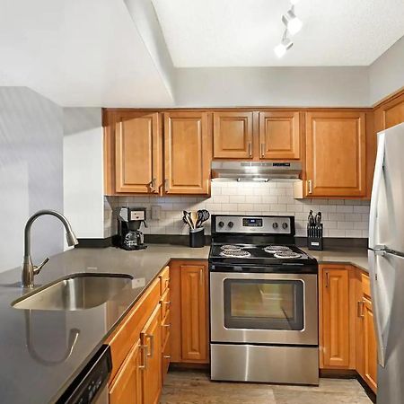 Dharma Home Suites Dania Beach At Sheridan Ocean Club Exteriör bild