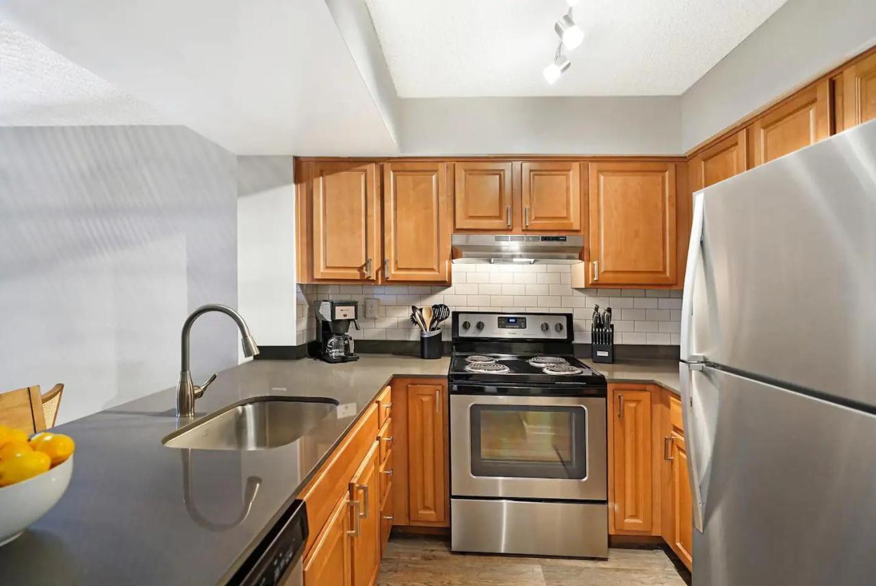 Dharma Home Suites Dania Beach At Sheridan Ocean Club Exteriör bild