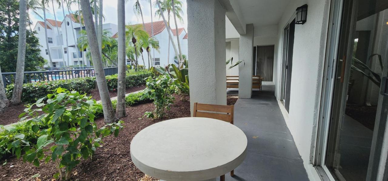 Dharma Home Suites Dania Beach At Sheridan Ocean Club Exteriör bild