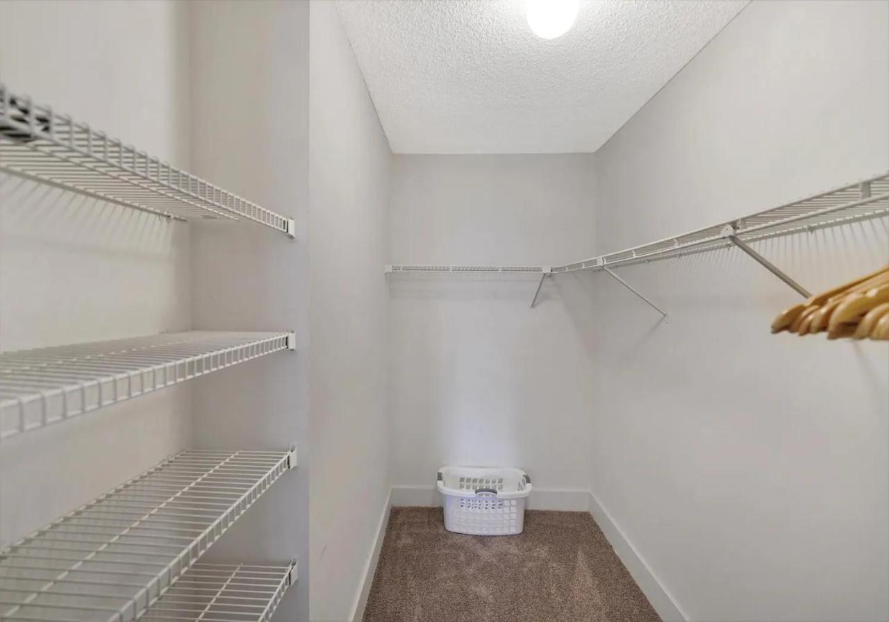 Dharma Home Suites Dania Beach At Sheridan Ocean Club Exteriör bild