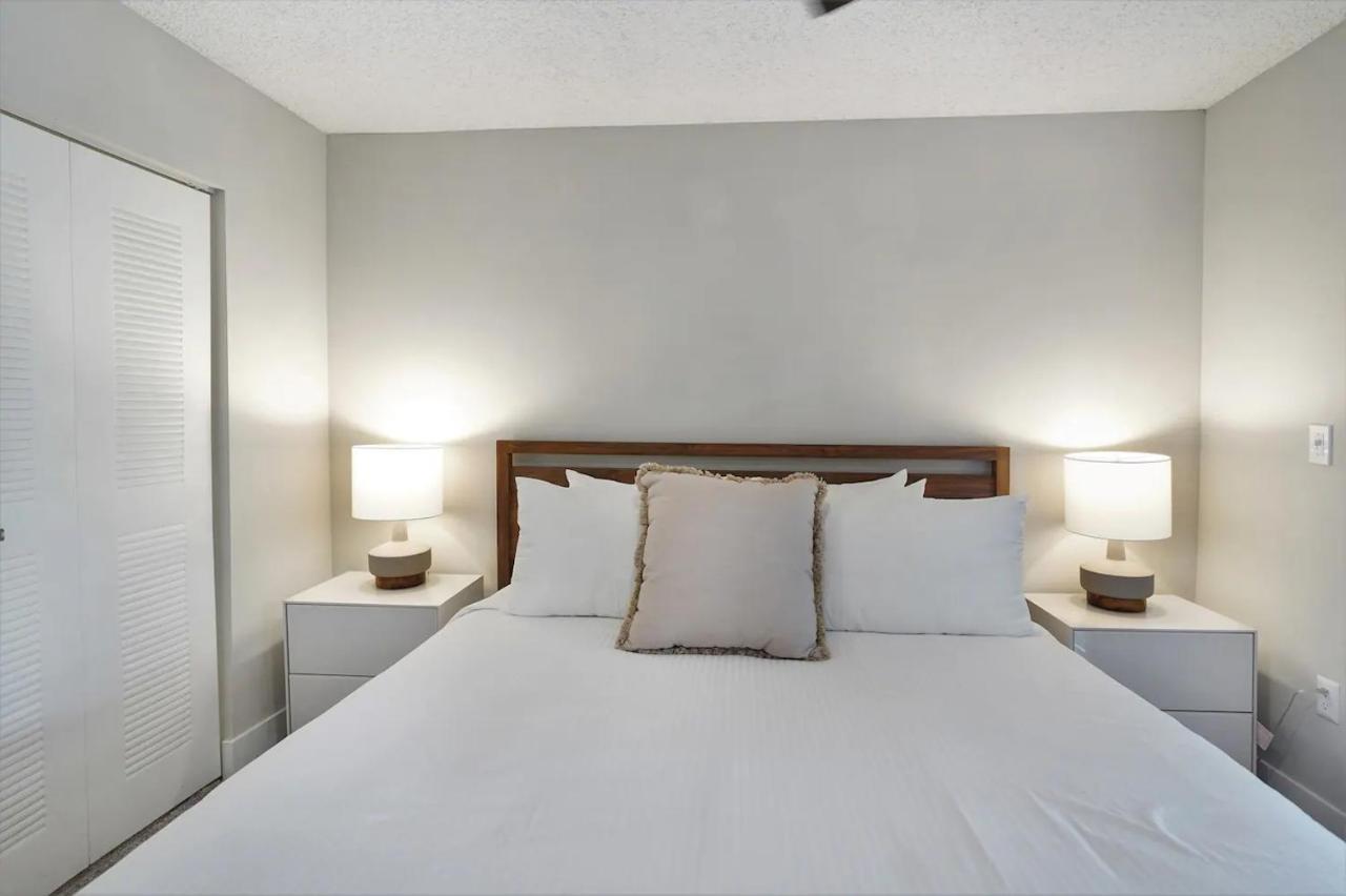 Dharma Home Suites Dania Beach At Sheridan Ocean Club Exteriör bild