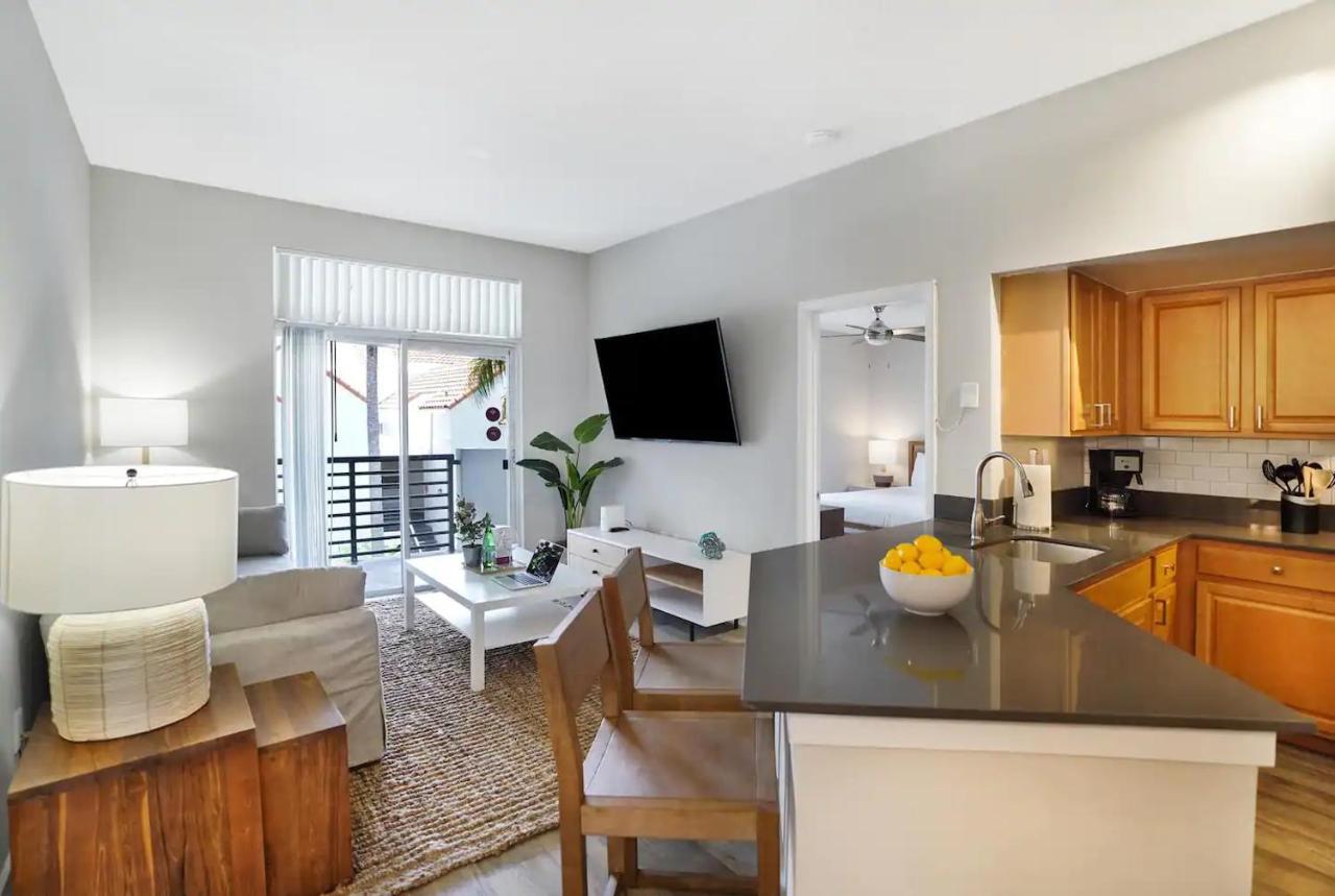 Dharma Home Suites Dania Beach At Sheridan Ocean Club Exteriör bild